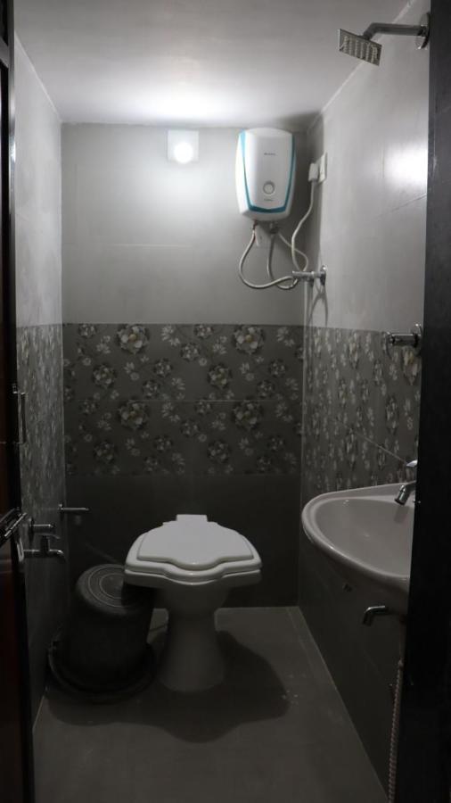 Aradhya Prime Home Stay Garudeshwar Buitenkant foto