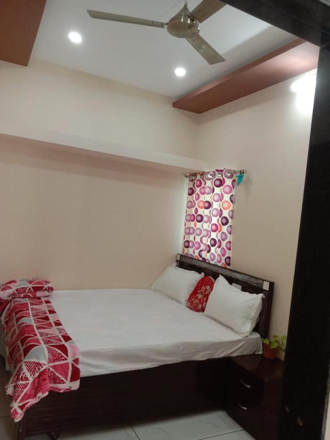 Aradhya Prime Home Stay Garudeshwar Buitenkant foto