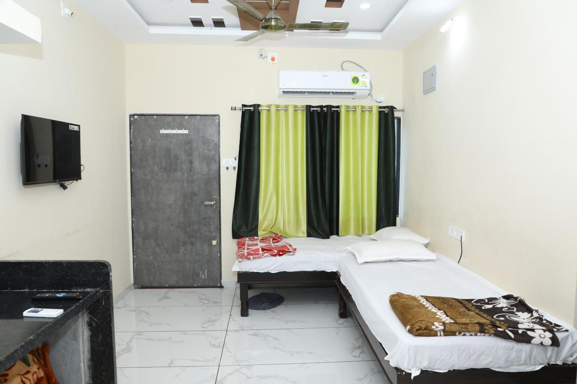 Aradhya Prime Home Stay Garudeshwar Buitenkant foto